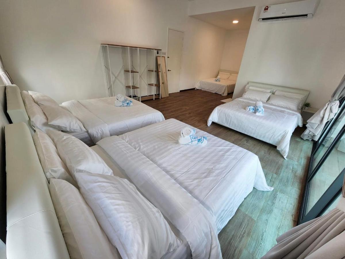 Bungalow, Up To 21 Pax, 4000sqft, 3 Bedrooms, 4 Bathrooms, 4 Car Parks By Star * Sungai Petani
